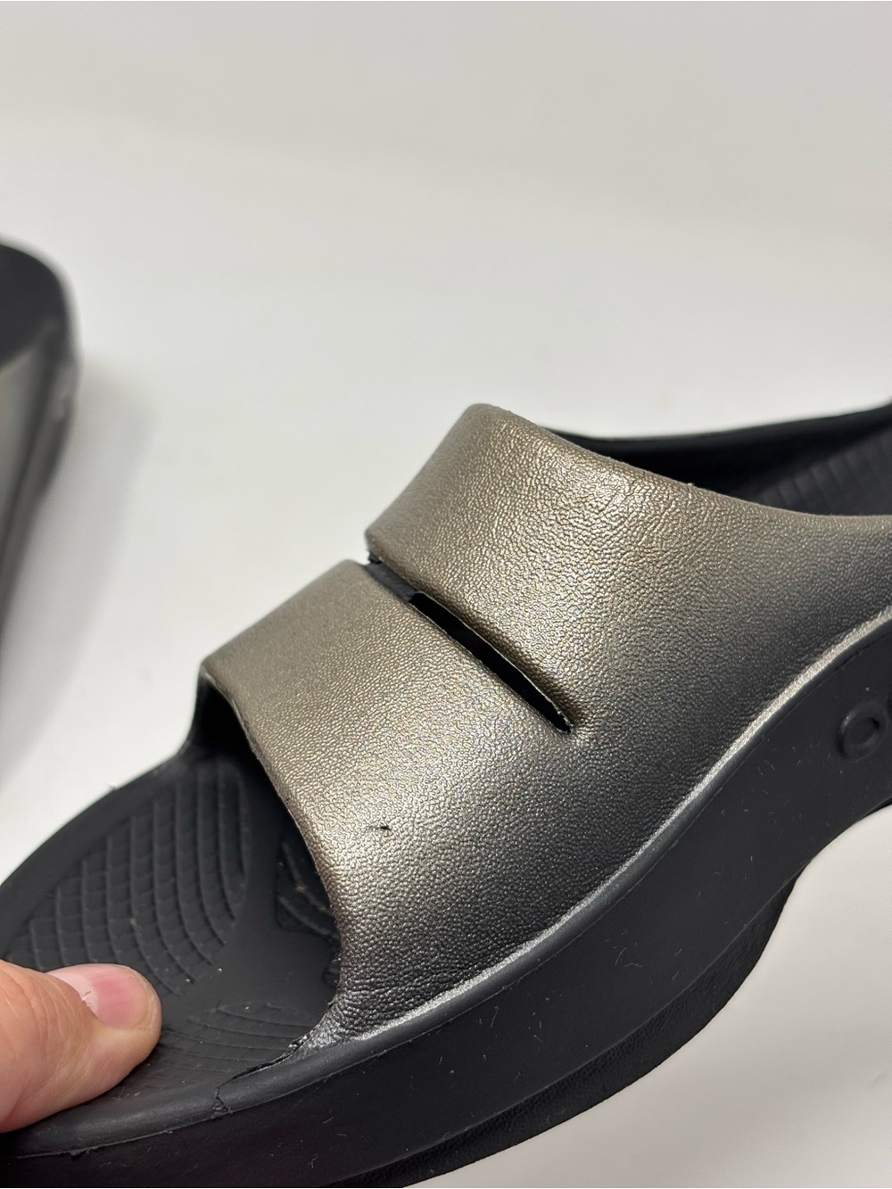 OOFOS Women’s OOahh Slides sandals size 5 - Picture 11 of 11